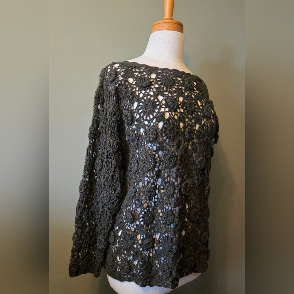 Crochet Handknit Floral Long Sleeve Shirt